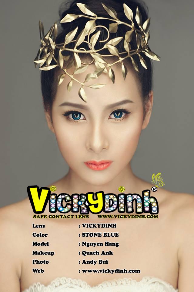 người đẹp và kính áp tròng 