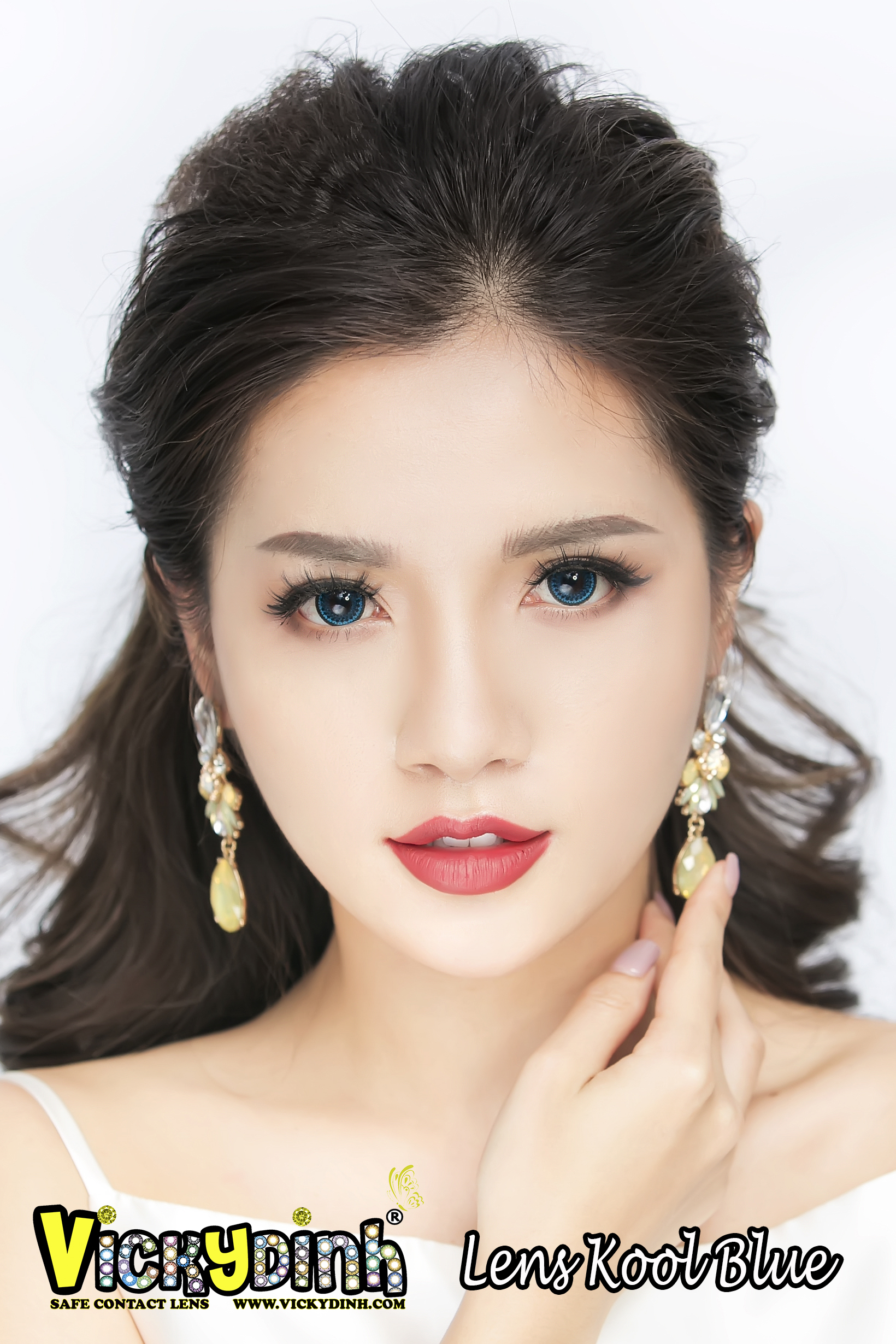 Hình sản phẩm khách đeo đẹp 