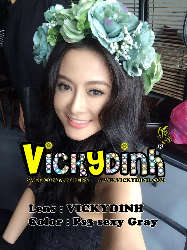 người đẹp và kính áp tròng 