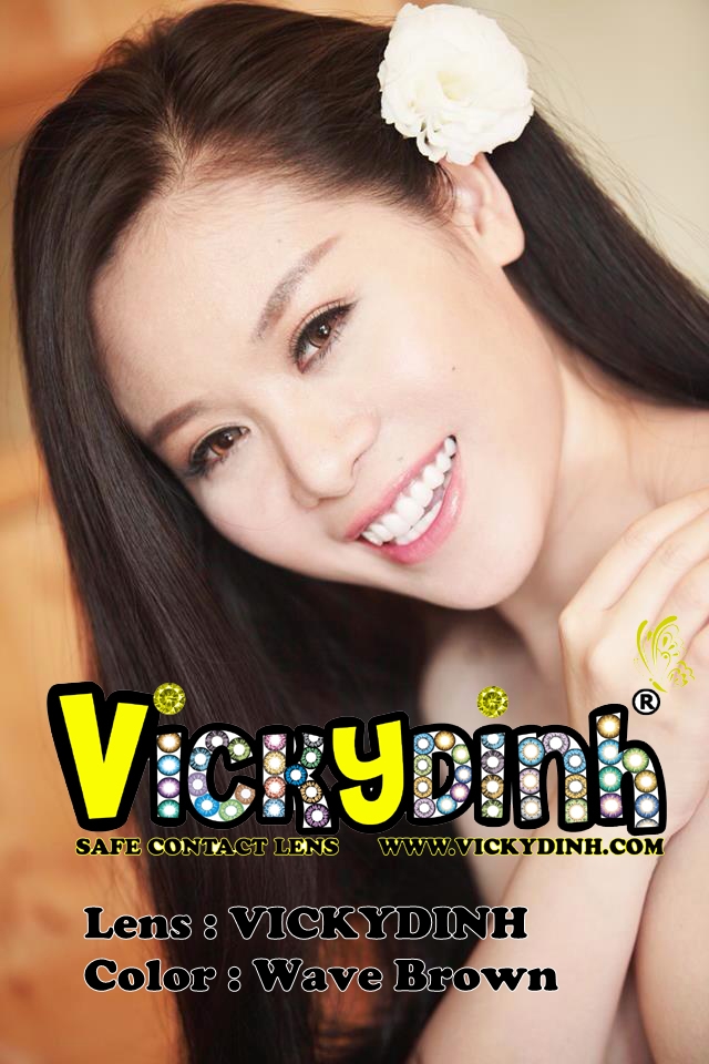 người đẹp và kính áp tròng 