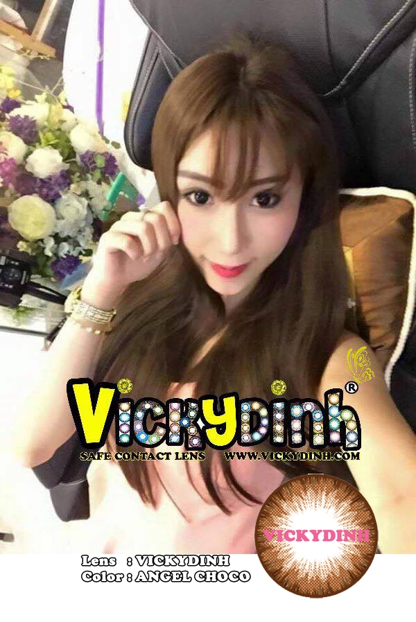 người đẹp và kính áp tròng 