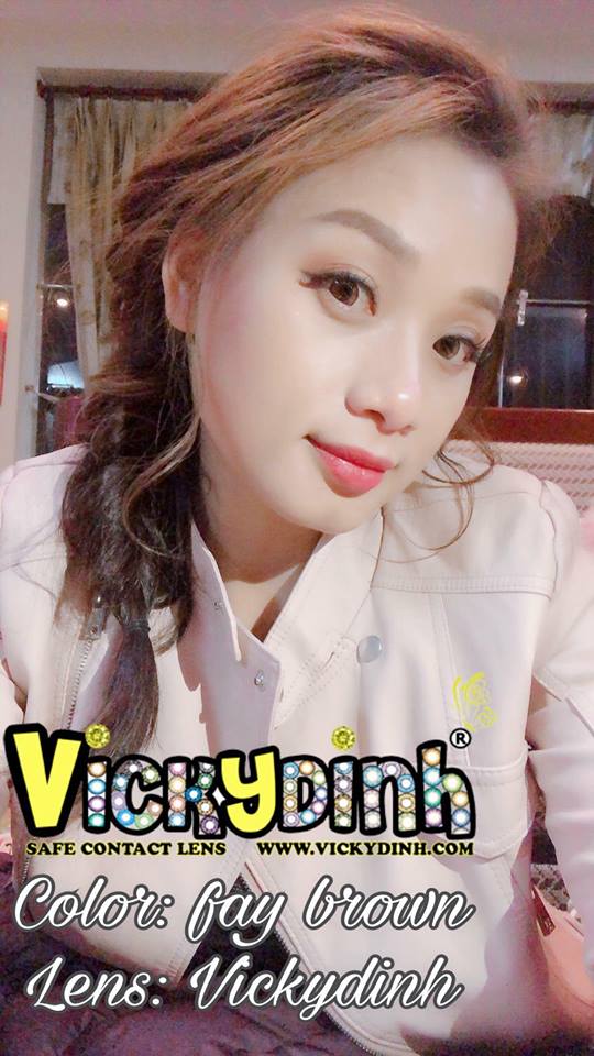 Hình sản phẩm khách đeo đẹp