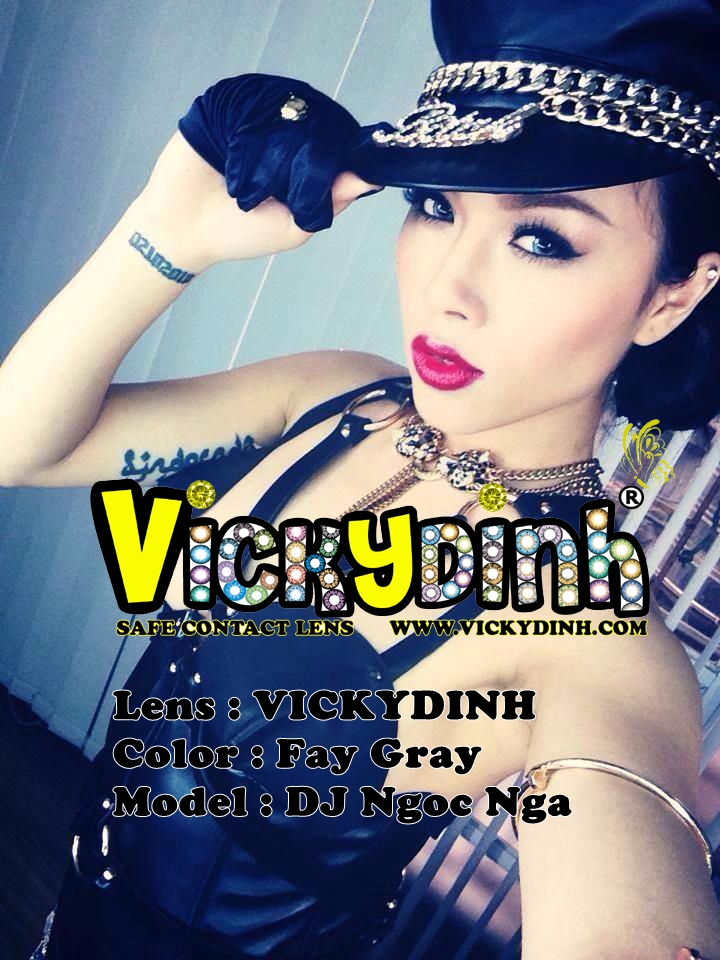 người đẹp và kính áp tròng 